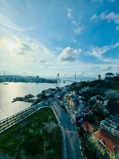 OM Sapphire Residence Ha Long Beach View – 照片 13
